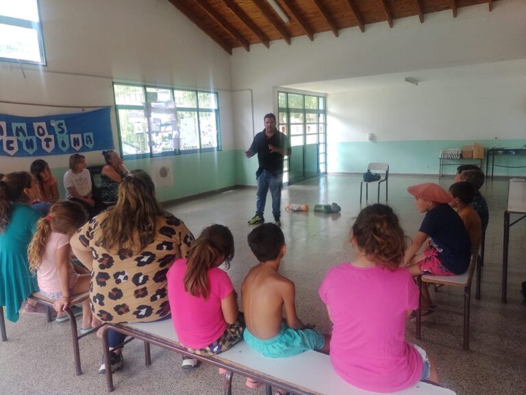 Nueva capacitación de primeros auxilios y RCP