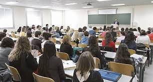 Los Docentes Universitarios reclaman