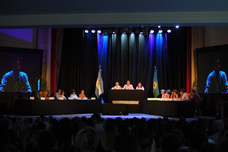 Obras presente y futuro en el discurso anual de Ustarroz