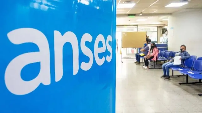 Jubilados y pensionados: eliminan el trámite de fe de vida