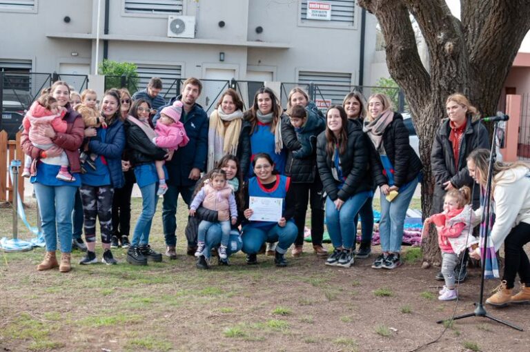 Municipio inauguró plaza dedicada a la primera infancia