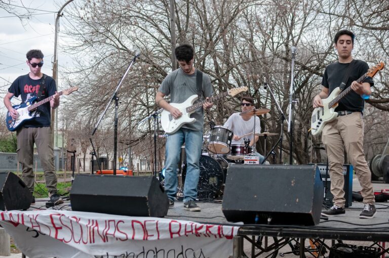 El Rock brilló en el Paseo de la Juventud