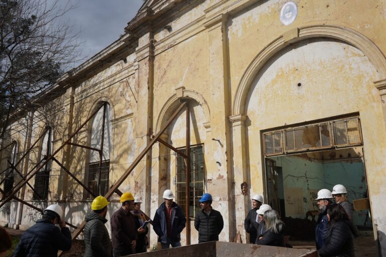 Obra educativa: comenzó la construcción del nuevo edificio de la Secundaria Nº13