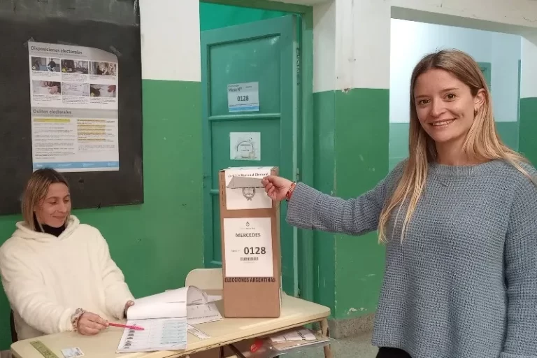 Mercedes vota 23: Noelia Ruíz «Estoy viviendo el día con muchísima felicidad»