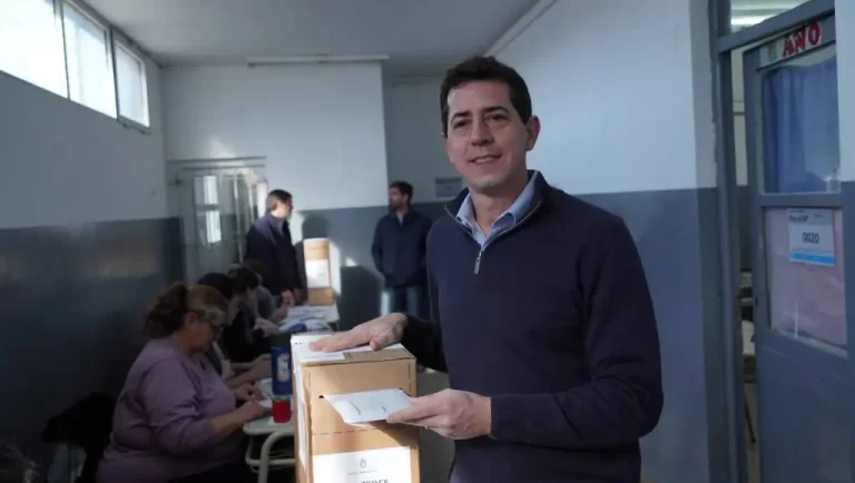 Mercedes vota 23: Wado de Pedro «Una demostración importante en la relación a la transparencia en las elecciones»