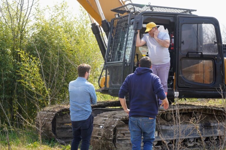 Municipio realiza obras en la ribera del Río Luján preventivas y de jerarquización