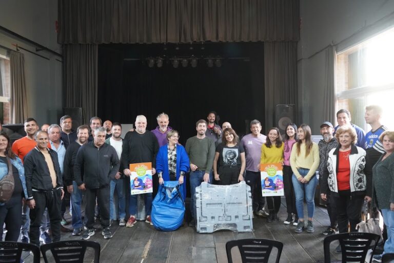 Apoyo a los clubes a través de Municipio y Fundación Banco Provincia