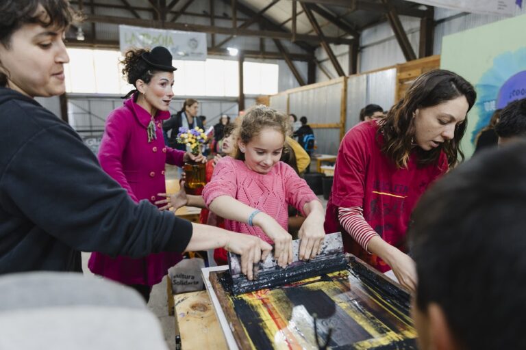 Finalizó la Feria del Libro en Mercedes repleta de actividades.