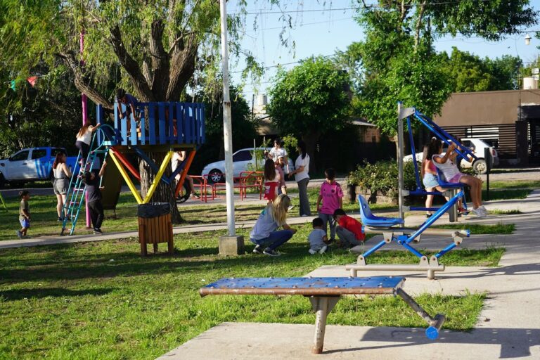 Mercedes Una Ciudad Amigable Para Los Niños Y Niñas