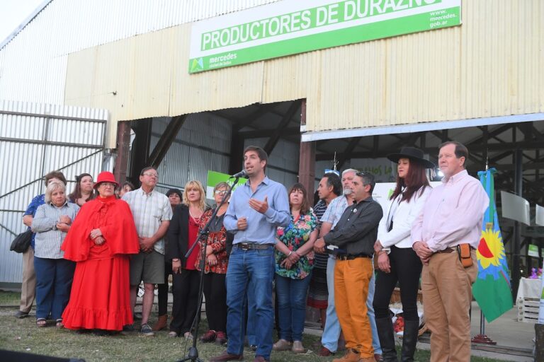 Se viene la Fiesta Nacional del Durazno