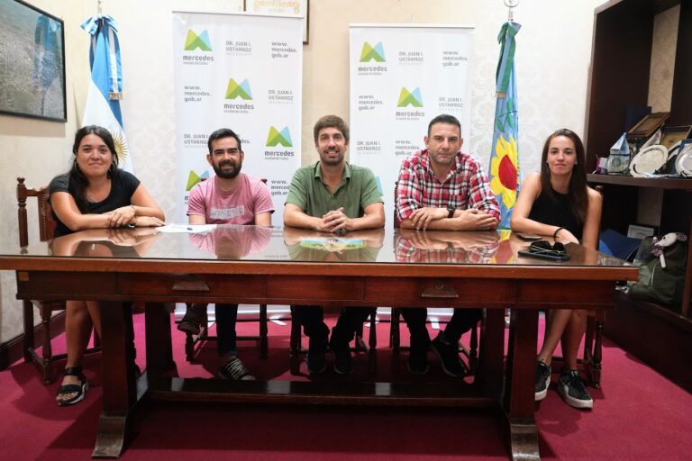 Municipio y Centro de Formación Laboral firman convenio para cursos y talleres gratuitos