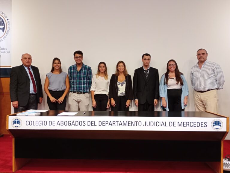 Jura de nuevos matriculados en el Colegio de Abogados. Departamento Mercedes