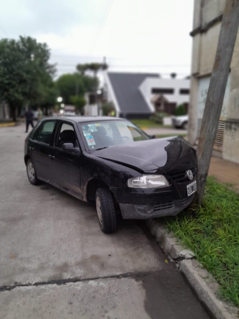 Choque en el cruce de calles 6 y 15