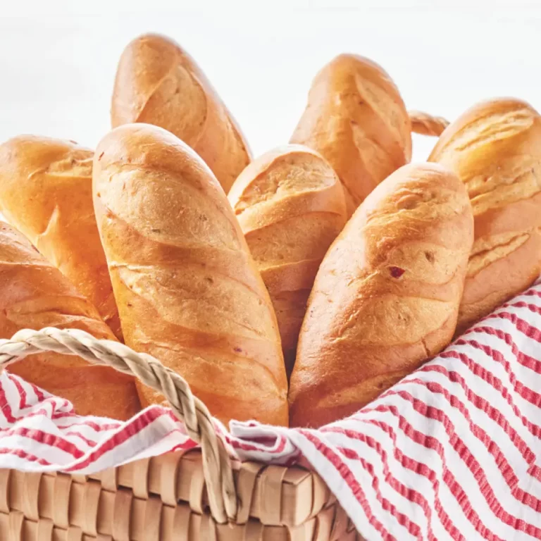 Aumentó el precio del pan y las facturas: ya se paga más de $2.400 el kilo y más de $4.500 la docena