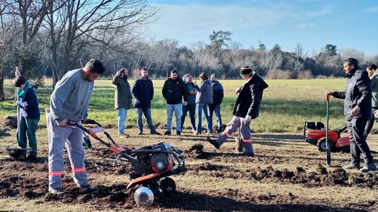 Realizan actividades inter institucionales y solidarias en Escuela N°26