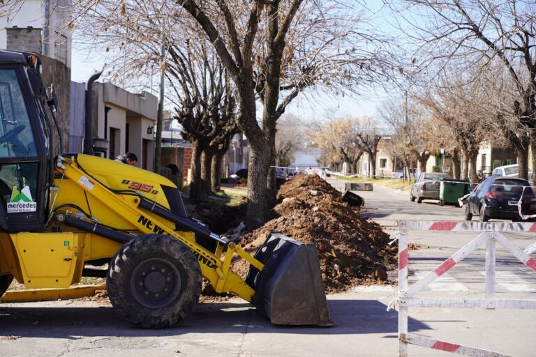 Realizan obra de mejora de la red clocacal