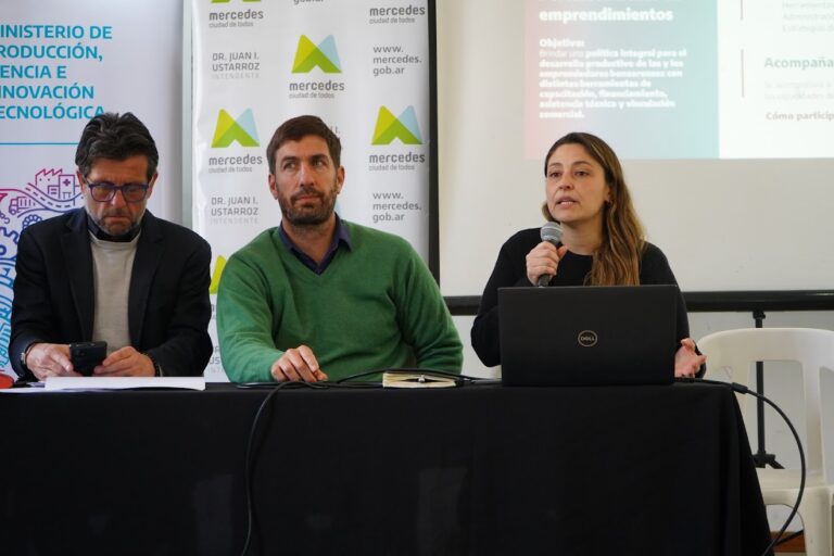 Ustarroz: “El Estado debe favorecer el desarrollo de las ideas productivas”