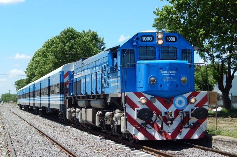 Aumento del boleto de tren