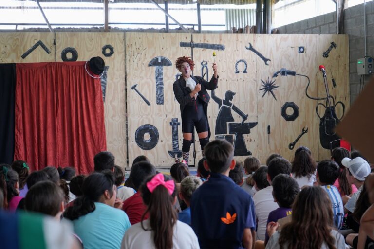 Estación Juego y disfraces para disfrutar en familia