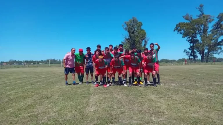 Club Gowland debutó en su nueva cancha de 11