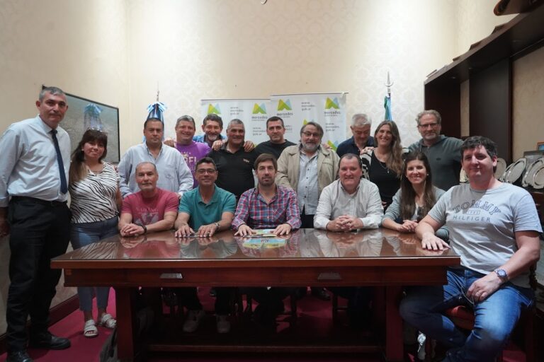 Municipio firma convenio con la CGT por Casa Velatoria Municipal
