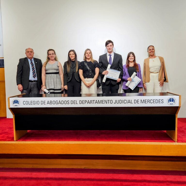 Juraron seis nuevos matriculados en el Colegio de Abogados