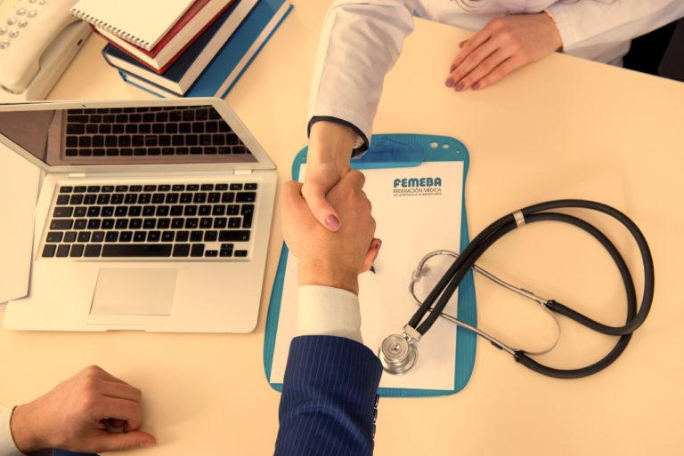 FEMEBA firma nuevo convenio con IOMA: un paso clave para los médicos y beneficiarios de la provincia