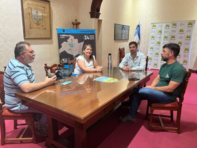Intendente Ustarroz recibió a la presidenta de FACEPT
