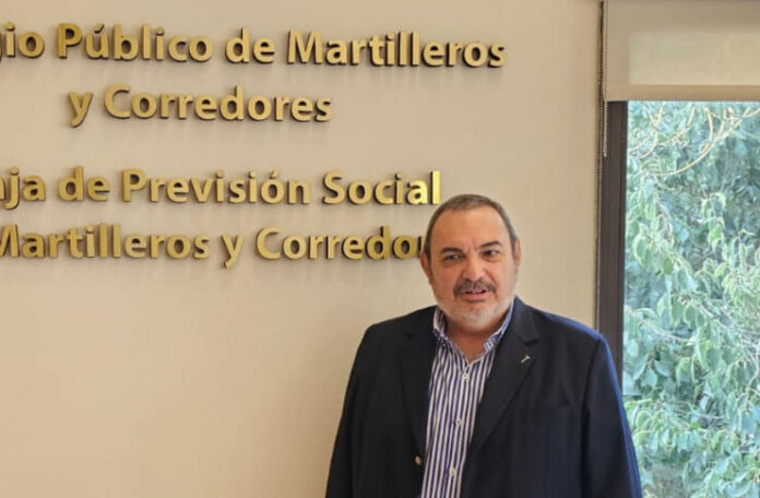 Corredores inmobiliarios, en alerta ante la posible desregulación de la actividad