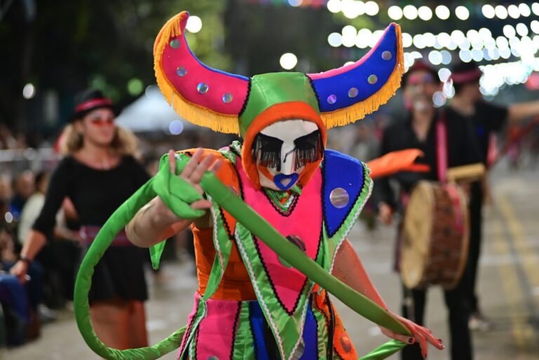 Pasó la tercera noche de carnaval con gran asistencia y alegría