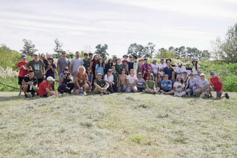 Plantación de nativas y jornada educativa en la Reserva Balta
