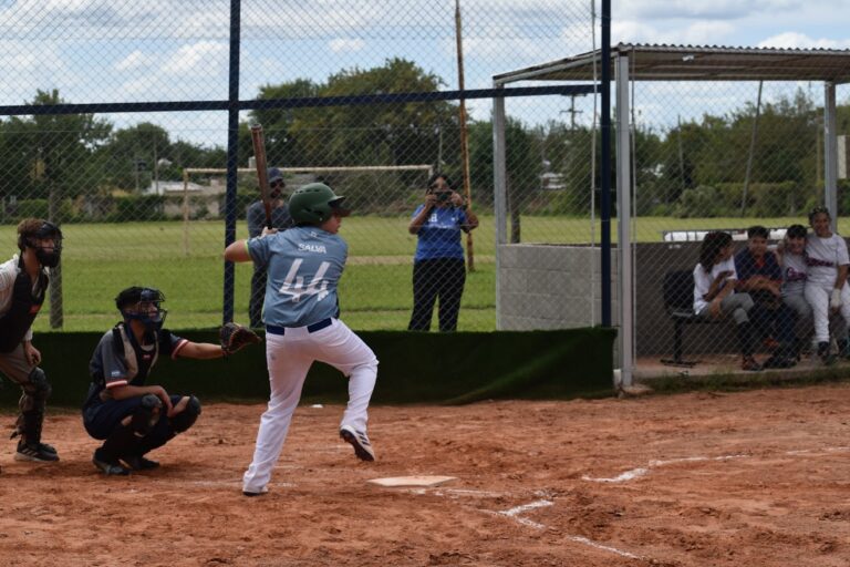 Obras en la cancha Softbol y recepción de delegaciones de distintas ciudades