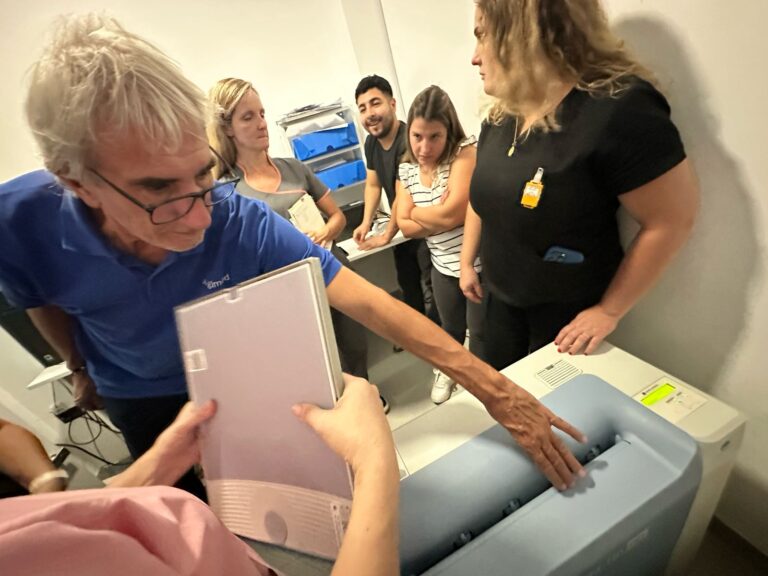 Hospital Nuevos Equipos: Instalamos dos digitalizadoras de imágenes en el servicio de Diagnóstico por Imágenes.