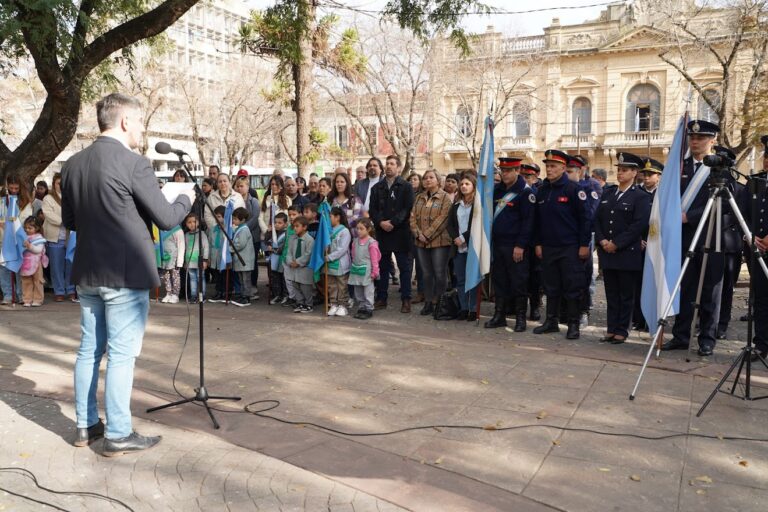 Se conmemoró el Día de la Independencia con acto y Te Deum