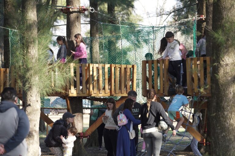 Municipio inauguró un nuevo y creativo Parque Ambiental