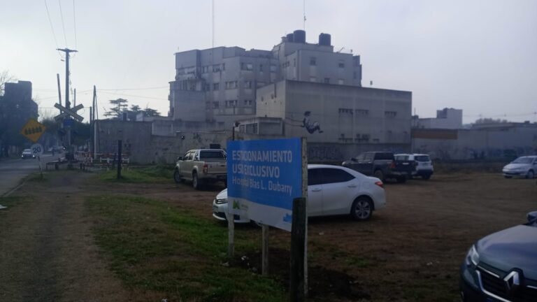 Tras un pedido al Concejo, señalizan estacionamiento del Hospital: Zubeldía destaca importancia de la participación ciudadana