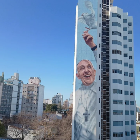 Inauguraron en La Plata el mural más grande del mundo dedicado al papa Francisco