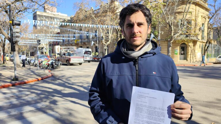 Zubeldía presentó un proyecto para limitar designaciones por parentesco en la planta política municipal