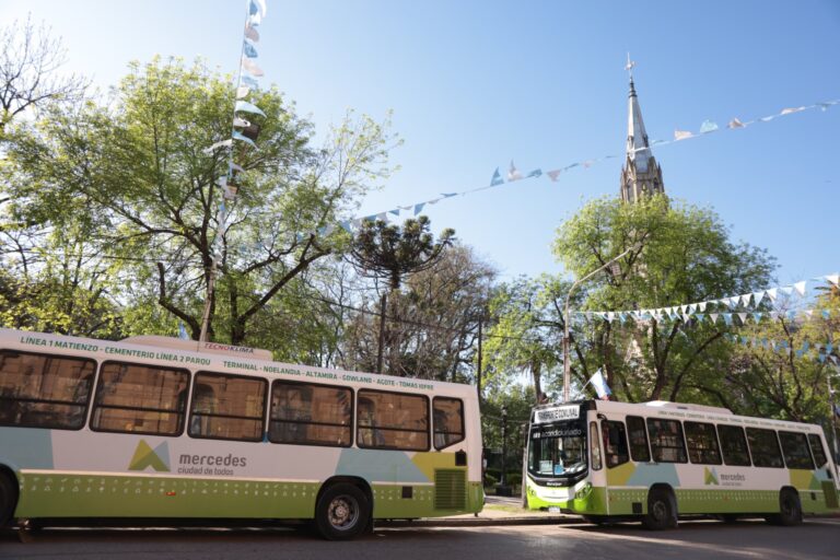 Mercedes suma dos nuevos colectivos a las líneas urbanas de pasajeros