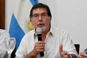 Sileoni: «Me voy del cargo, pero sin conflicto con nadie»