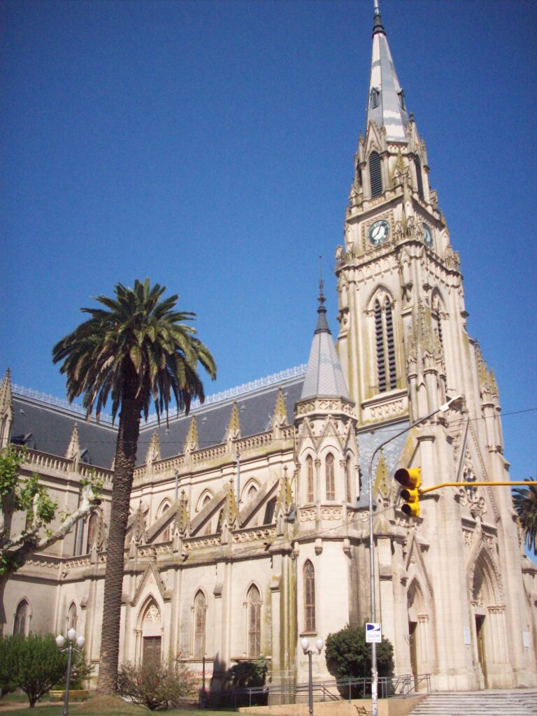 La Catedral de Mercedes difundió la actividades de Semana Santa 2026