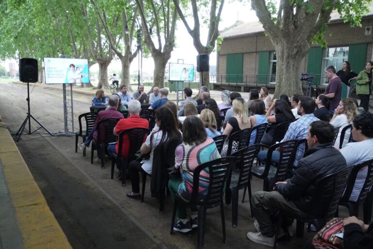 Municipio fortalece el rol de las cooperadoras escolares: capacitación, gestión y seguridad