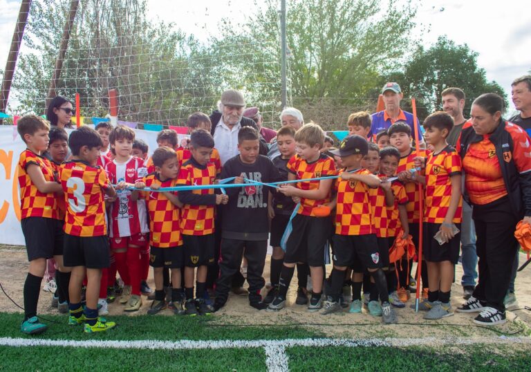 En el Club Holanda se inauguraron obras de infraestructura