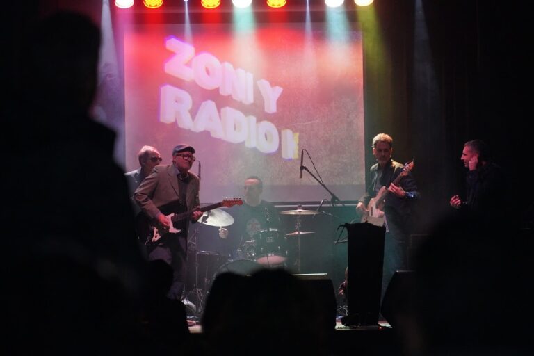 Rock y blues en su mejor pulso: La Trocha vivió una noche que invita a volver